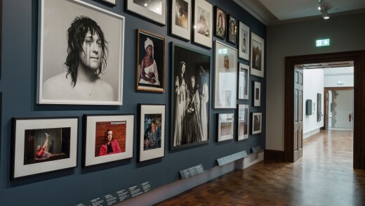 The National Portrait Gallery in London presented a photography exhibition entitled “Contemporary Women in the Arts.”