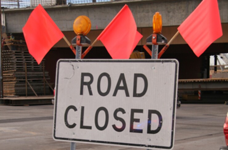 road-closed-az-dot.jpg