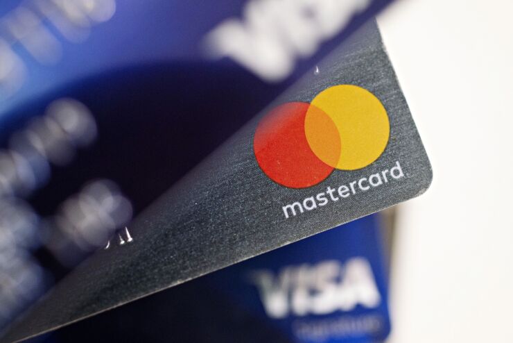 Visa, Mastercard Reach $6.2 Billion Settlement on Swipe Fees