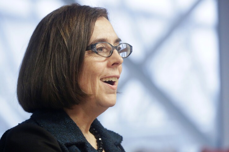 brown-kate-ore-bl-2016-0120