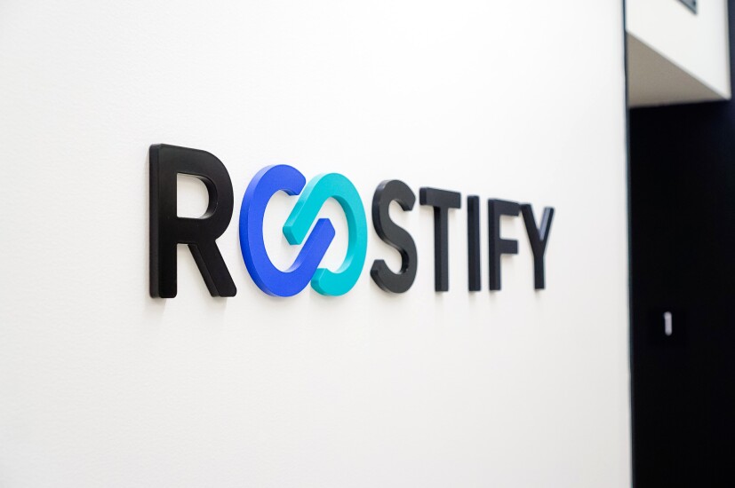 roostify-small-left.jpg