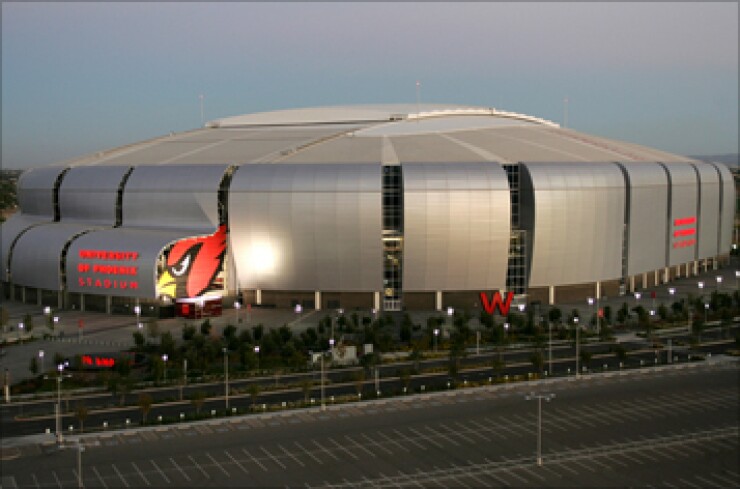 u-of-phoenix-stadium-credit-arizona-cardinals-357.jpg