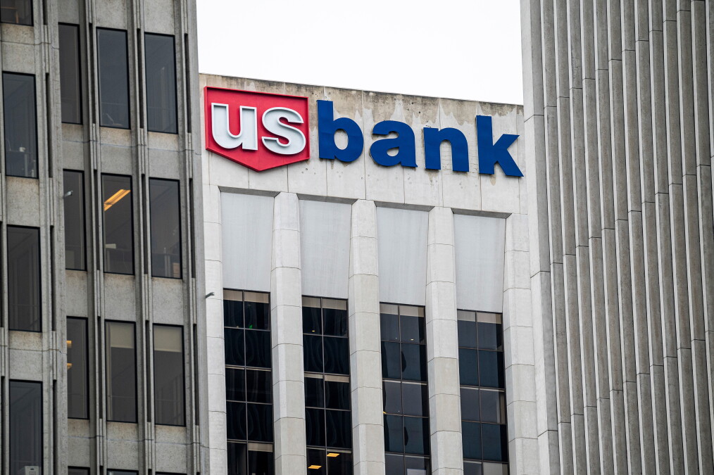 Photo for: U.S. Bank downsizes mortgages in bid to boost fees, deposits