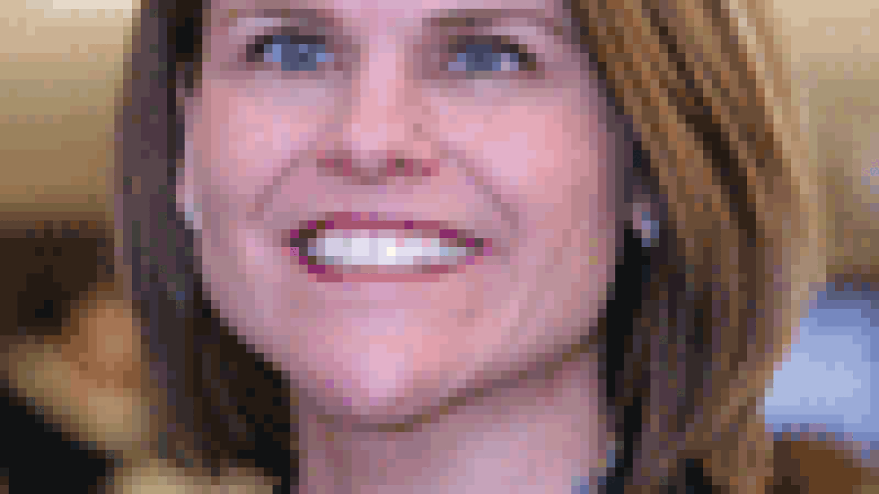 maureen-toomey-pix100x133.gif