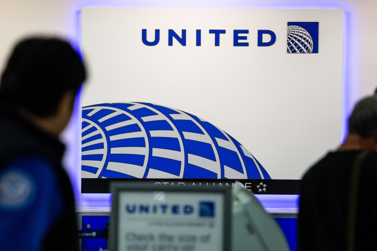 United Airlines check in