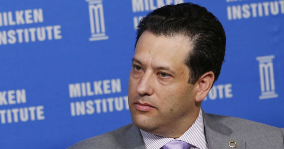 Patriot exits regulatory action, widens private banking push