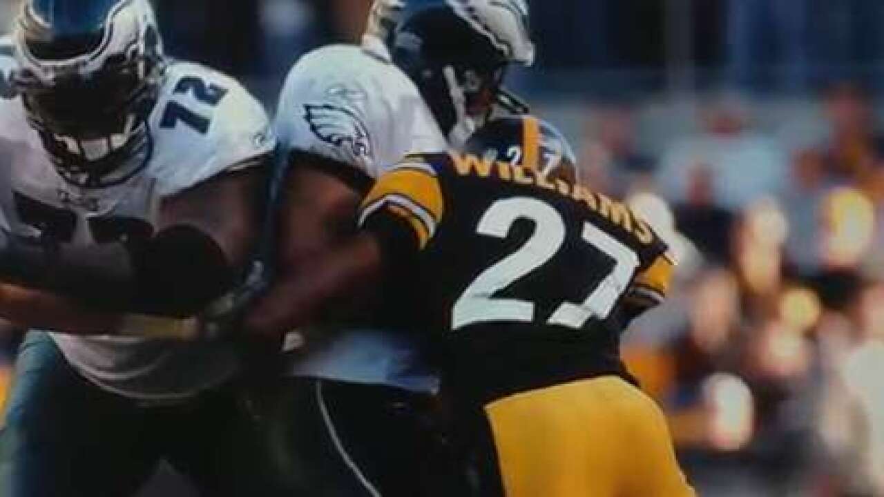 Thumbnail for Video: Super Bowl Star Says Advisors Essential for Athletes