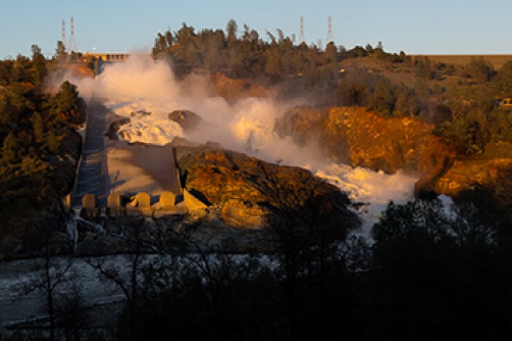 oroville-damage-credit-kelly-m-grow-calif-dwr-357.jpg