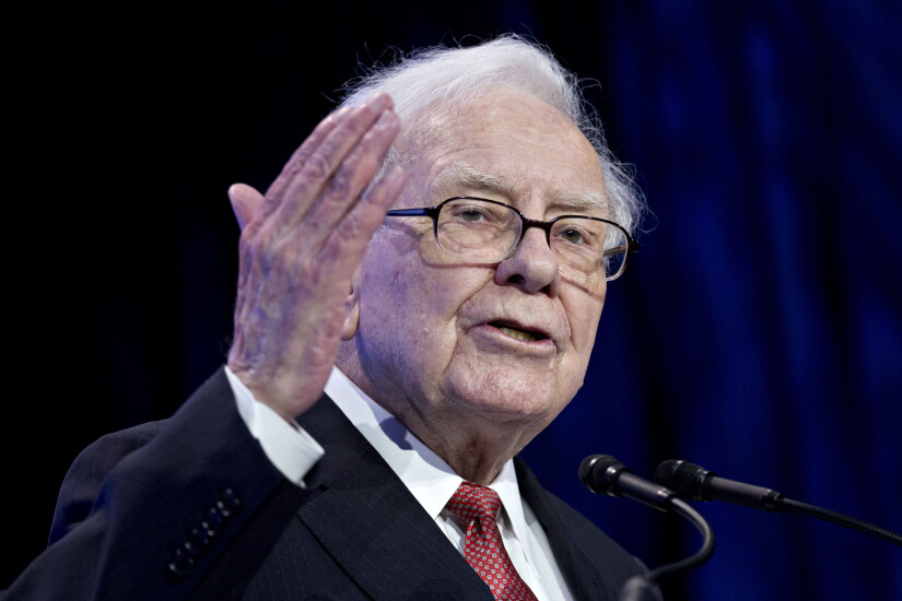 Buffett.Warren.Bloomberg.jpg