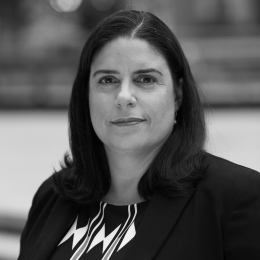 Leslie Norwood Headshot