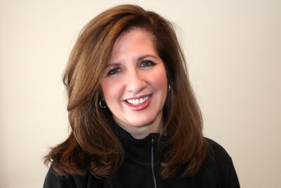 Elizabeth Barrette (DB).jpg