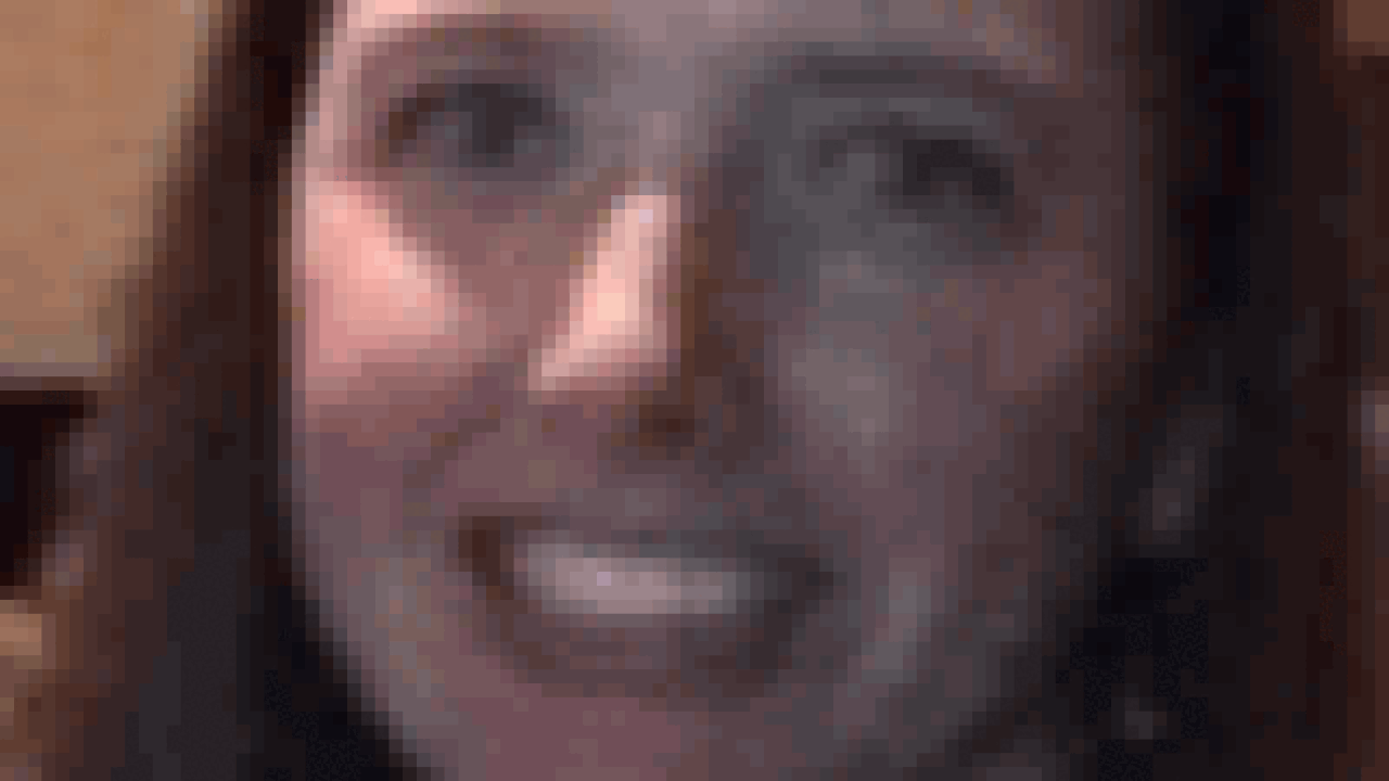 jennifer-benfield-100.gif