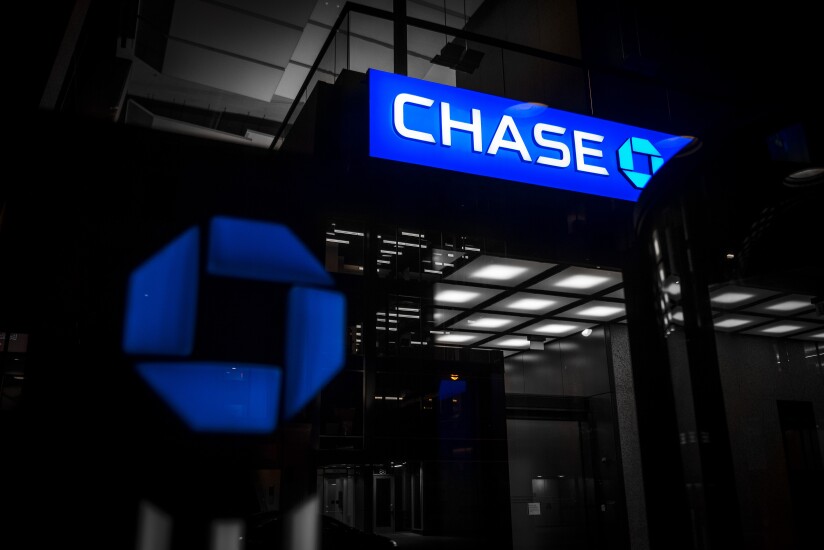 jpmorgan-chase-bl-071018.jpg