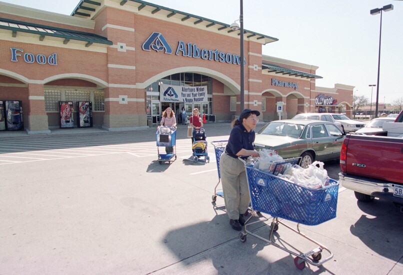 Albertsons.Bloomberg.2.21.18.jpg