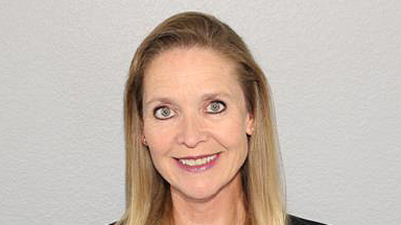 Natascha DeVries_Headshot_ServiceLink.png