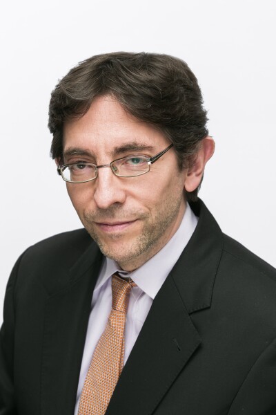 Carlos Simoes.jpg