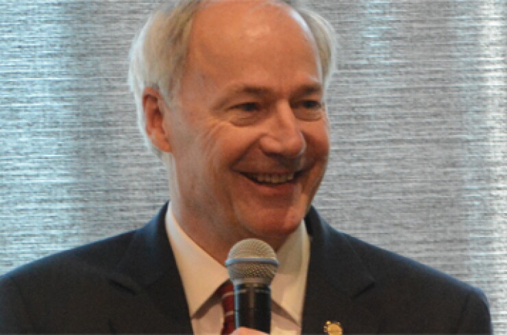 hutchinson-gray.jpg