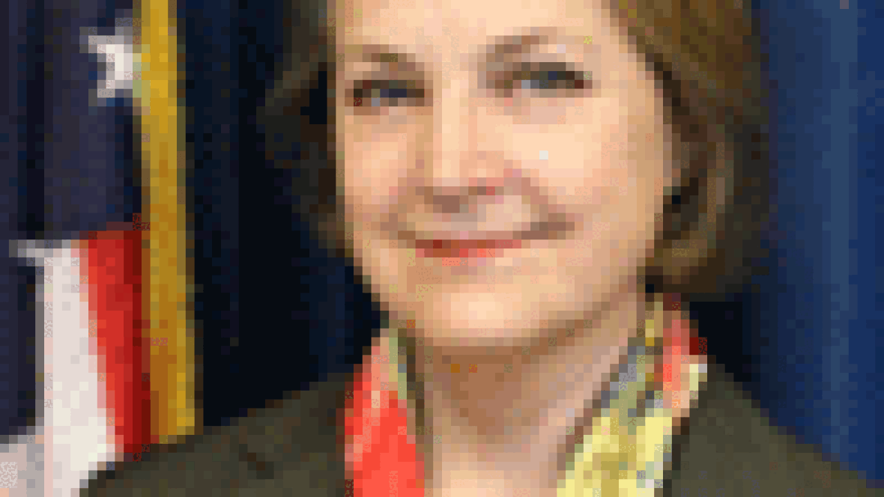 carol-kostik-100.gif