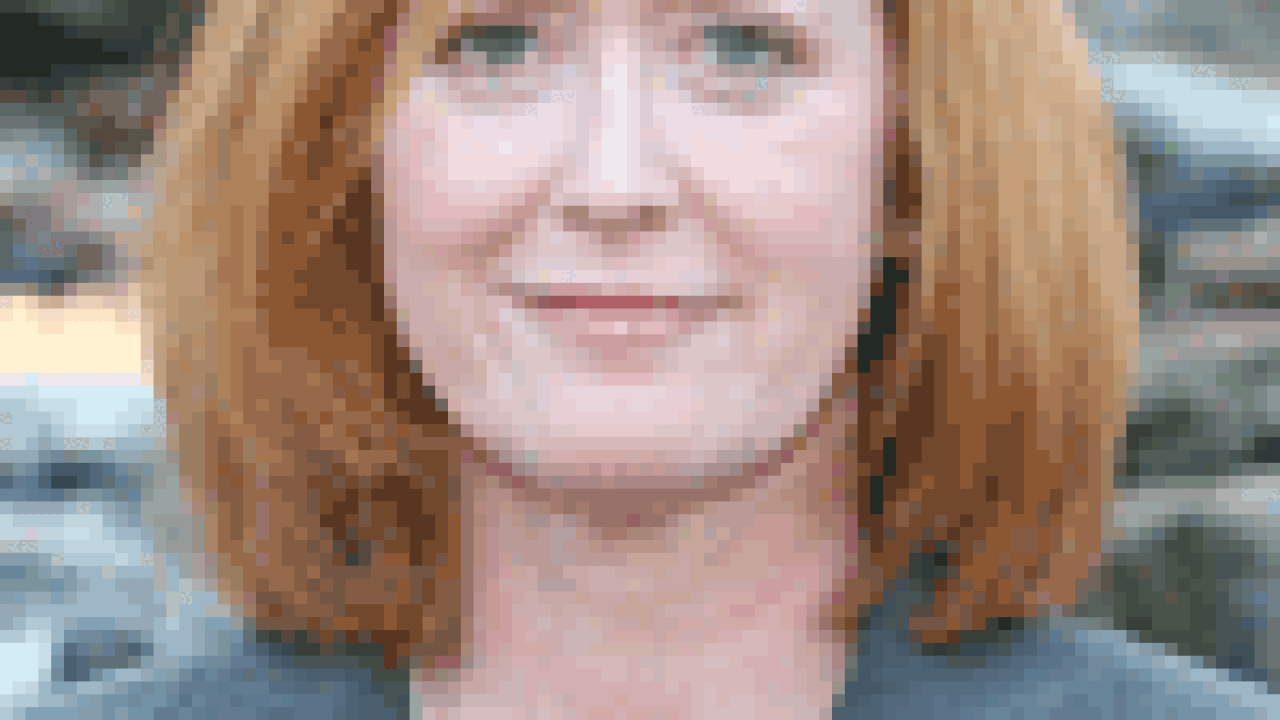 galeblackstock100.gif