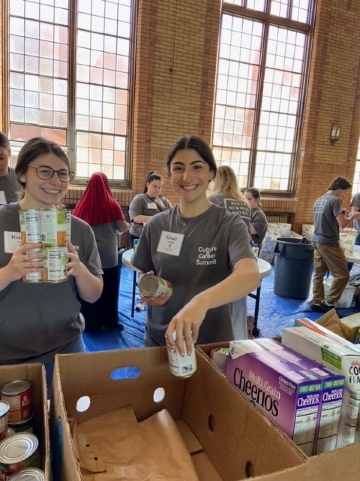 bnn-soup-kitchen-volunteers.jpg