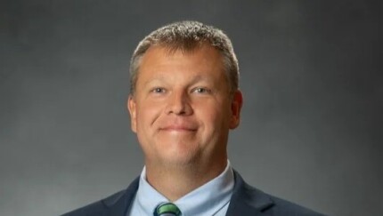 Headshot of Travis Hoffman