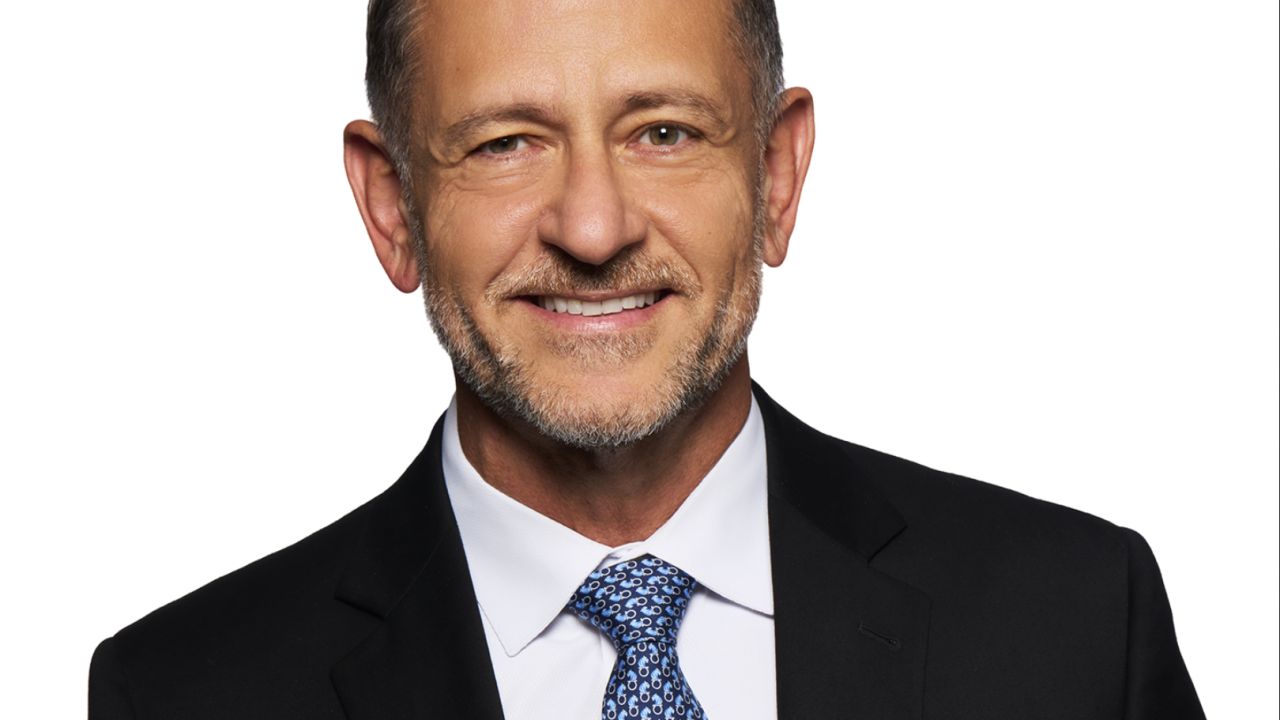 Souheil Badran, who will retire from US Bancorp this spring.