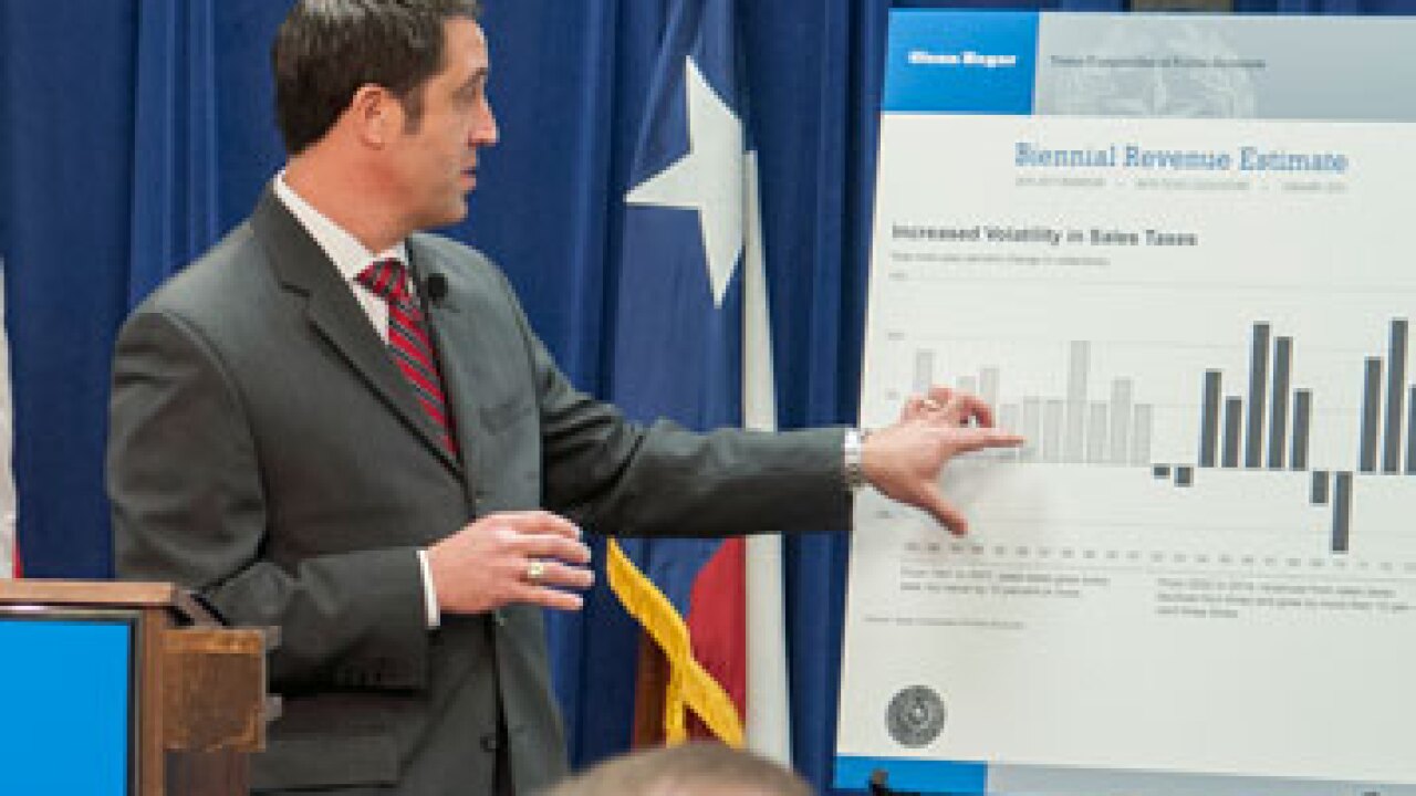 glenn-hegar-turned-to-side.jpg