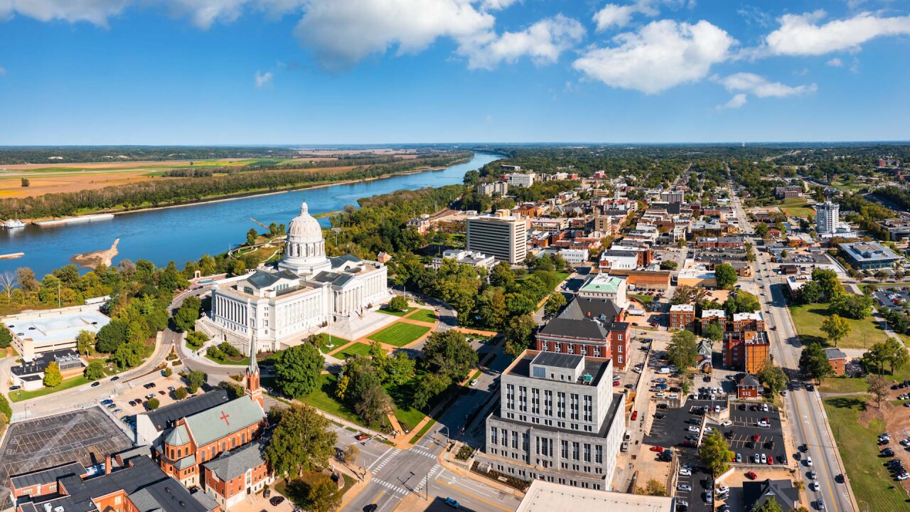 Missouri capitol in view of Jefferson City