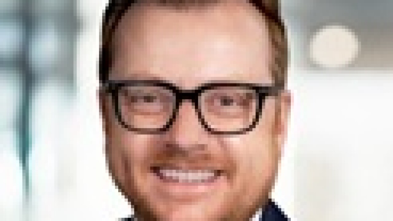 Headshot of Thomas Rauschen