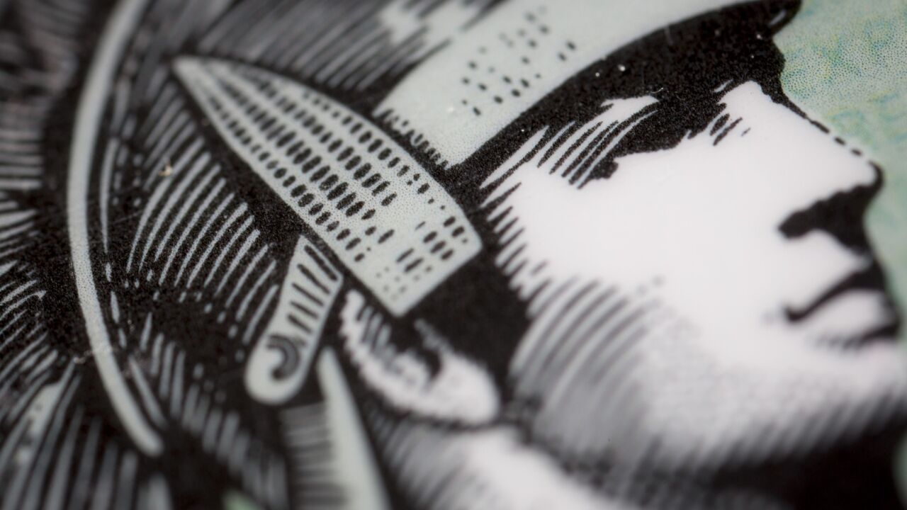 AmEx Redesigns $695-a-Year Platinum Card With Mehretu, Wiley Art