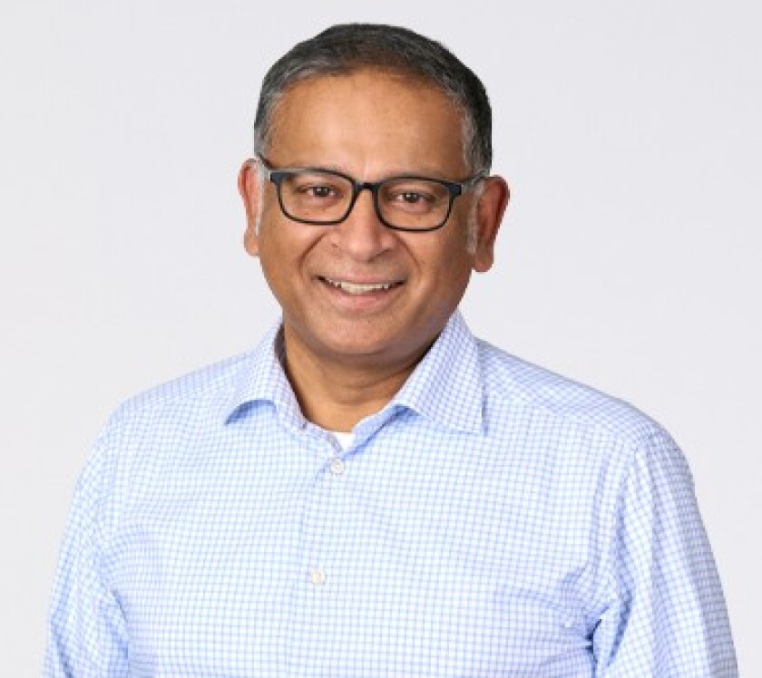 Headshot of Brett Nunes.