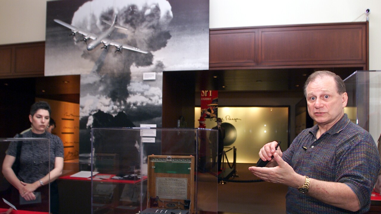 Melton-Keith-H-Associated-Press