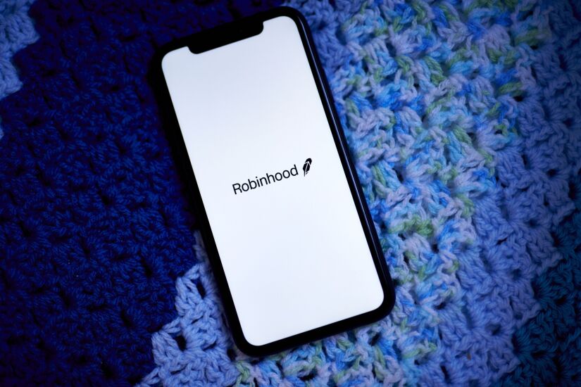 Robinhood Website Ahead Of Earnings Figures
