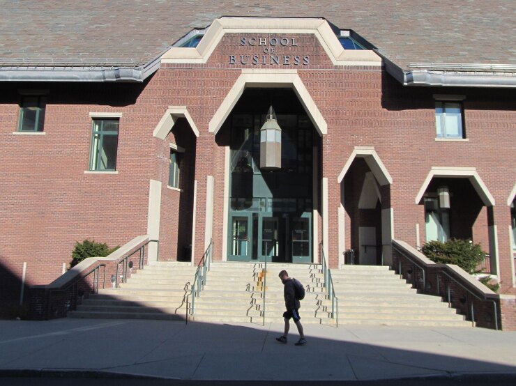 DI-UconnBusinessSchool_08232017