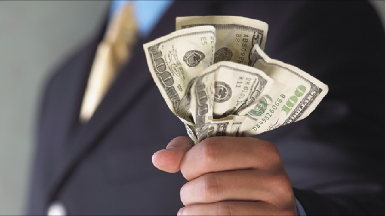 Thumbnail for Video: Cash Makes a Comeback in Bank Dealmaking