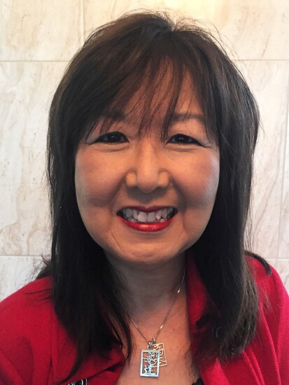 Diana Adachi, Accenture