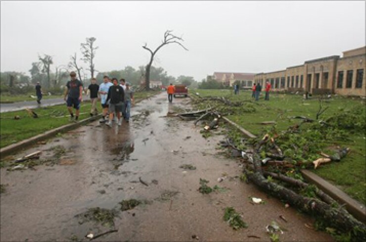 van-texas-tornado-credit-kxan-357.jpg