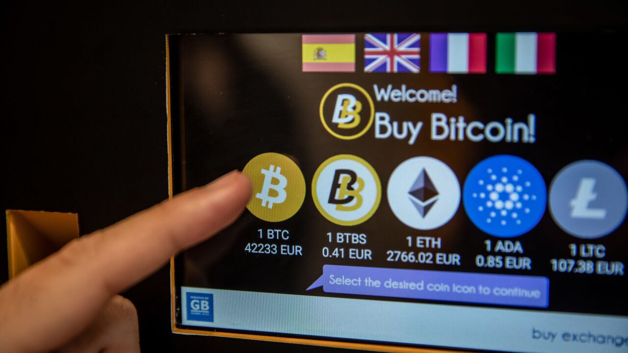 Cryptocurrency Exchanges as Bitcoin Drops Below $40,000