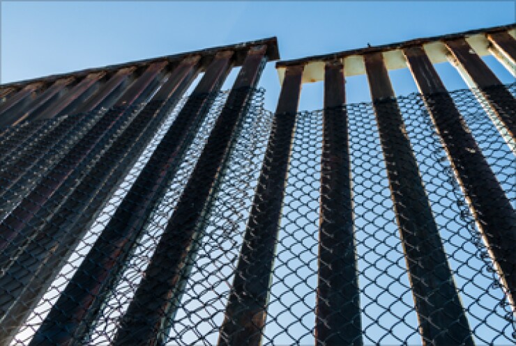 border-fence-us-mexico-adobe-365.jpg