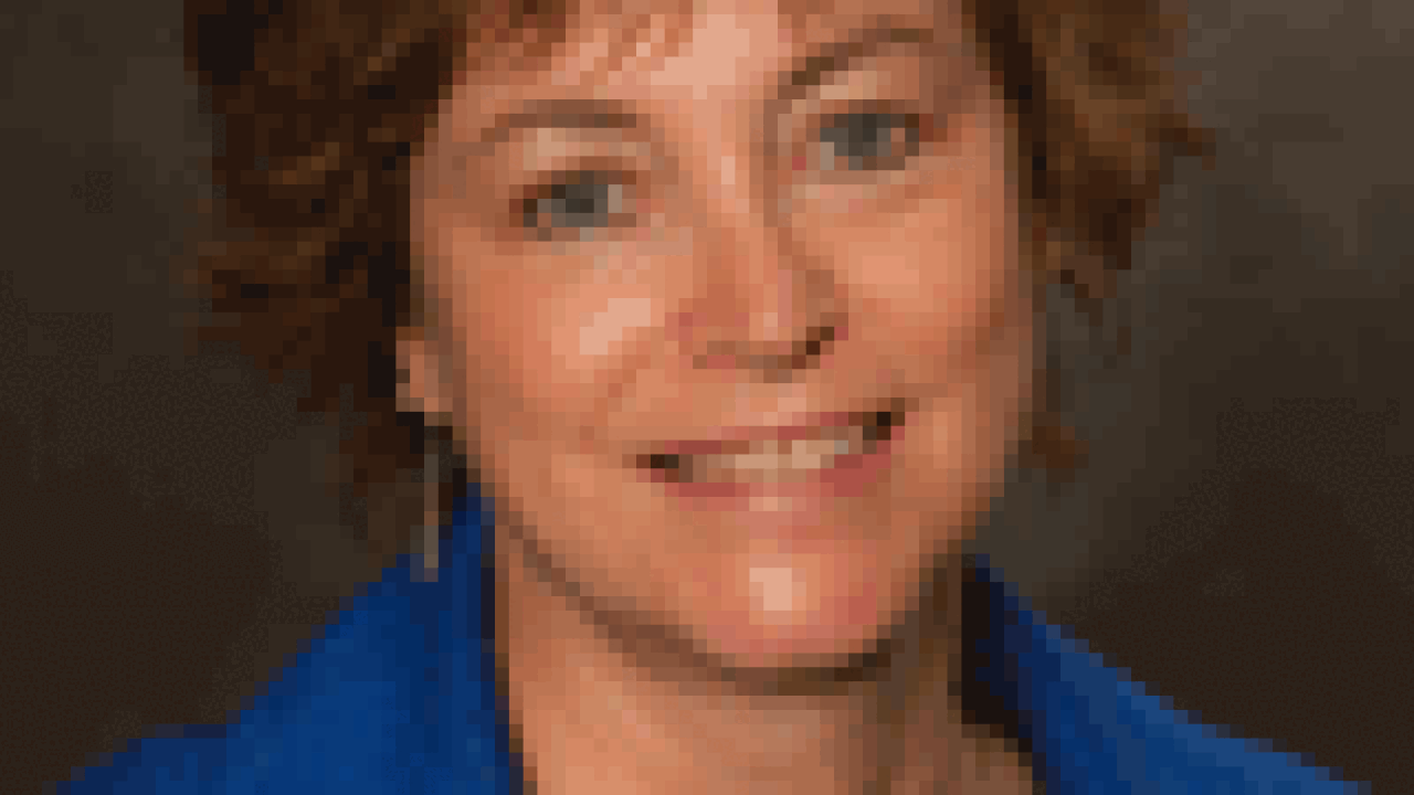 jacqueline-sargent-100.gif