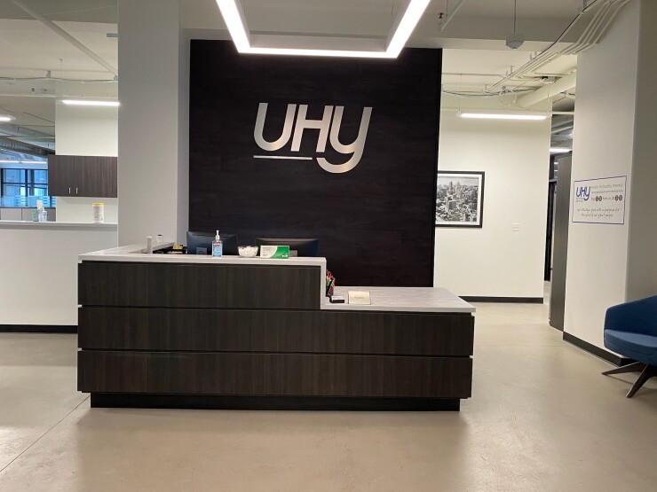 UHY Advisors offices