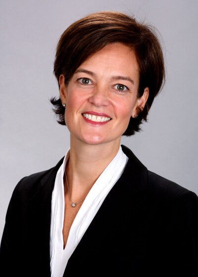 Stephanie Birrell Luedke
