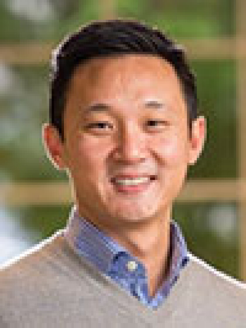 ian-lee-100.jpg