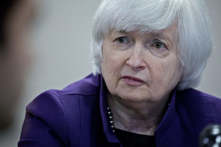 Yellen_Janet_concerned_Bloomberg_News.jpg