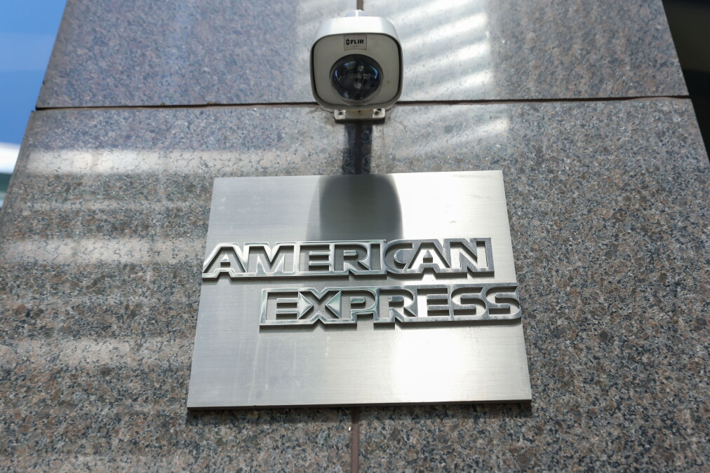 Photo for: Fed, OCC order Amex to overhaul AML controls, fine $350m