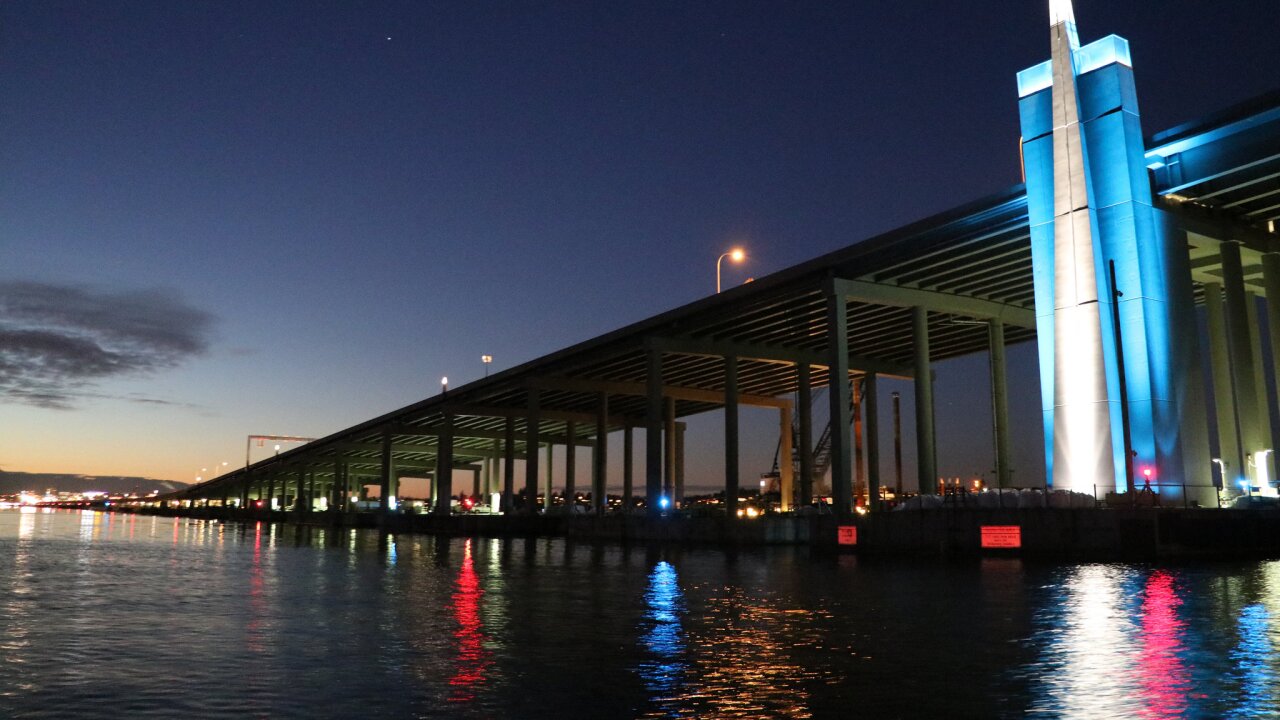 Washington_State bridge_WSDOT.jpg