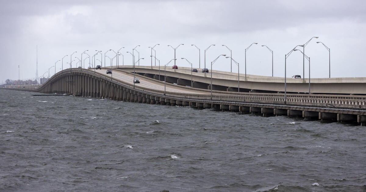 Florida auctions double-barreled bonds for highways, bridges Florida auctions double-barreled bonds for highways, bridges