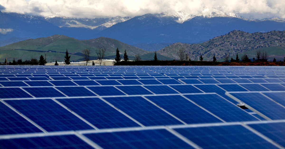 States rush to build clean energy projects to tap expiring incentives States rush to build clean energy projects to tap expiring incentives