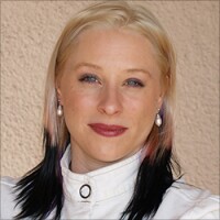 schlegel-heather-futuremoney-250.jpg