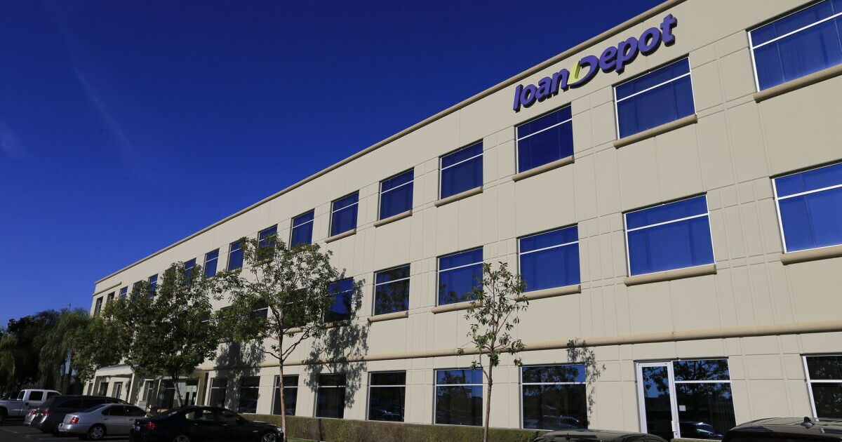 Loandepot files $250 million shelf registration